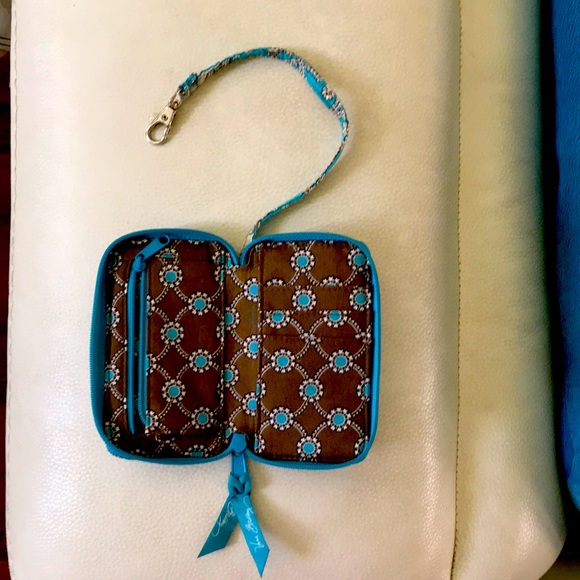 Vera Bradley Handbags - VERA BRADLEY MONEY HOLDER  ZIPS ON INSIDE AND FOR CLOSURE ON OUTSIDE. GRAB N GO